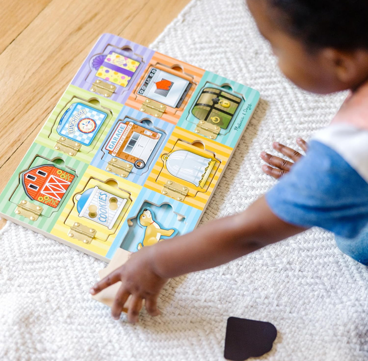 Melissa & Doug - 手多多Busy board (Hide & Seek 磁石puzzle) 🔓