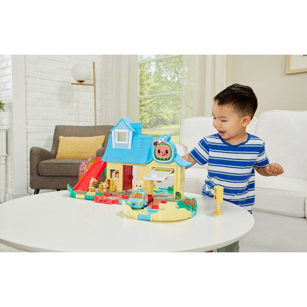 VTech CoComelon Go! Go! Smart Wheels JJ's House Track Set