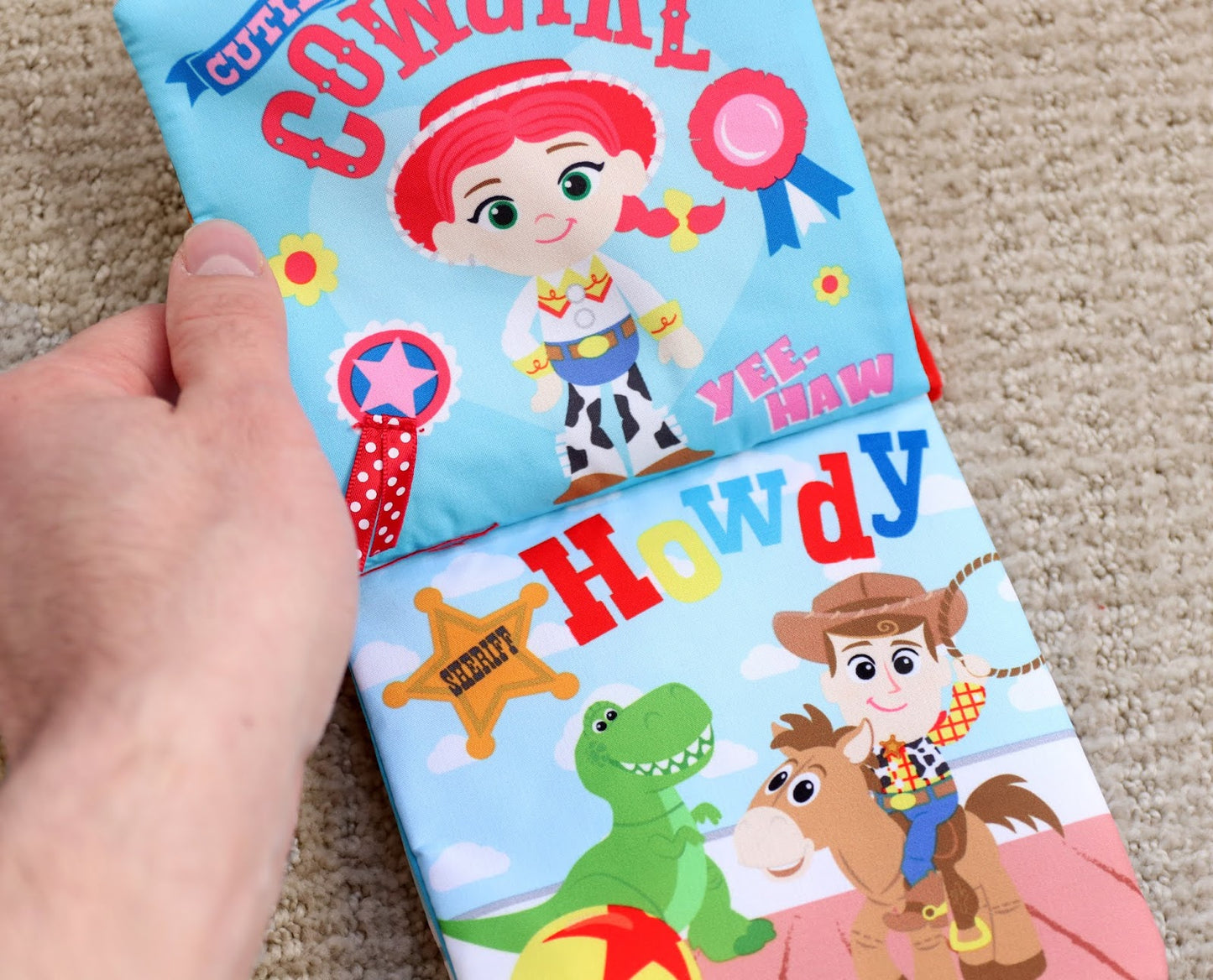 Toy Story 反斗奇兵咬咬軟布書